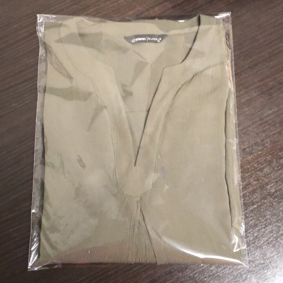 LC WAIKIKI Blouse Size 46(3XL), cuffed sleeves - Picture 6 of 11